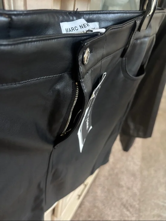 Marc New York Black Faux Leather Skirt with Button Waist - Picture 4 of 10